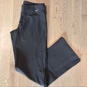 Nike Straight Leg Yoga Pants - M